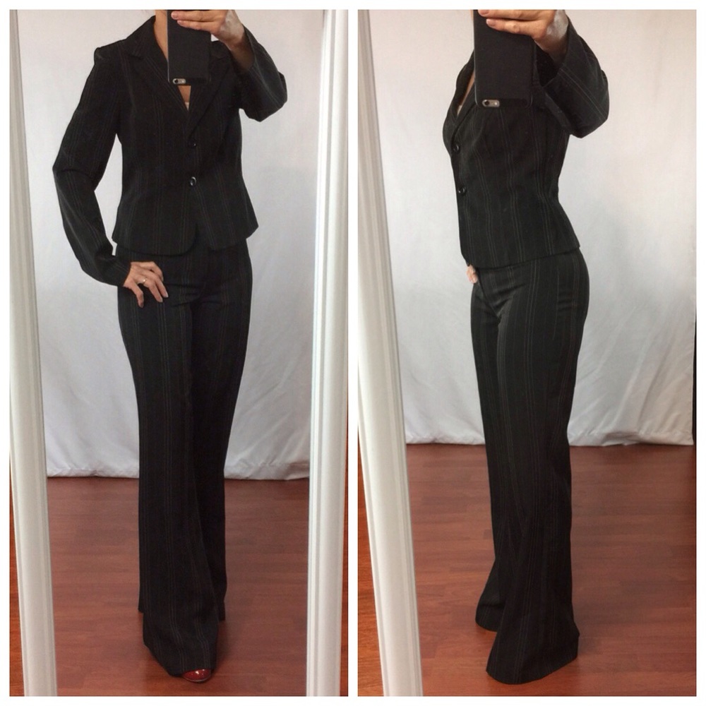BYERWEAR VINTAGE Black Pint Stripe Summer Flattering Pant Suit Size 5